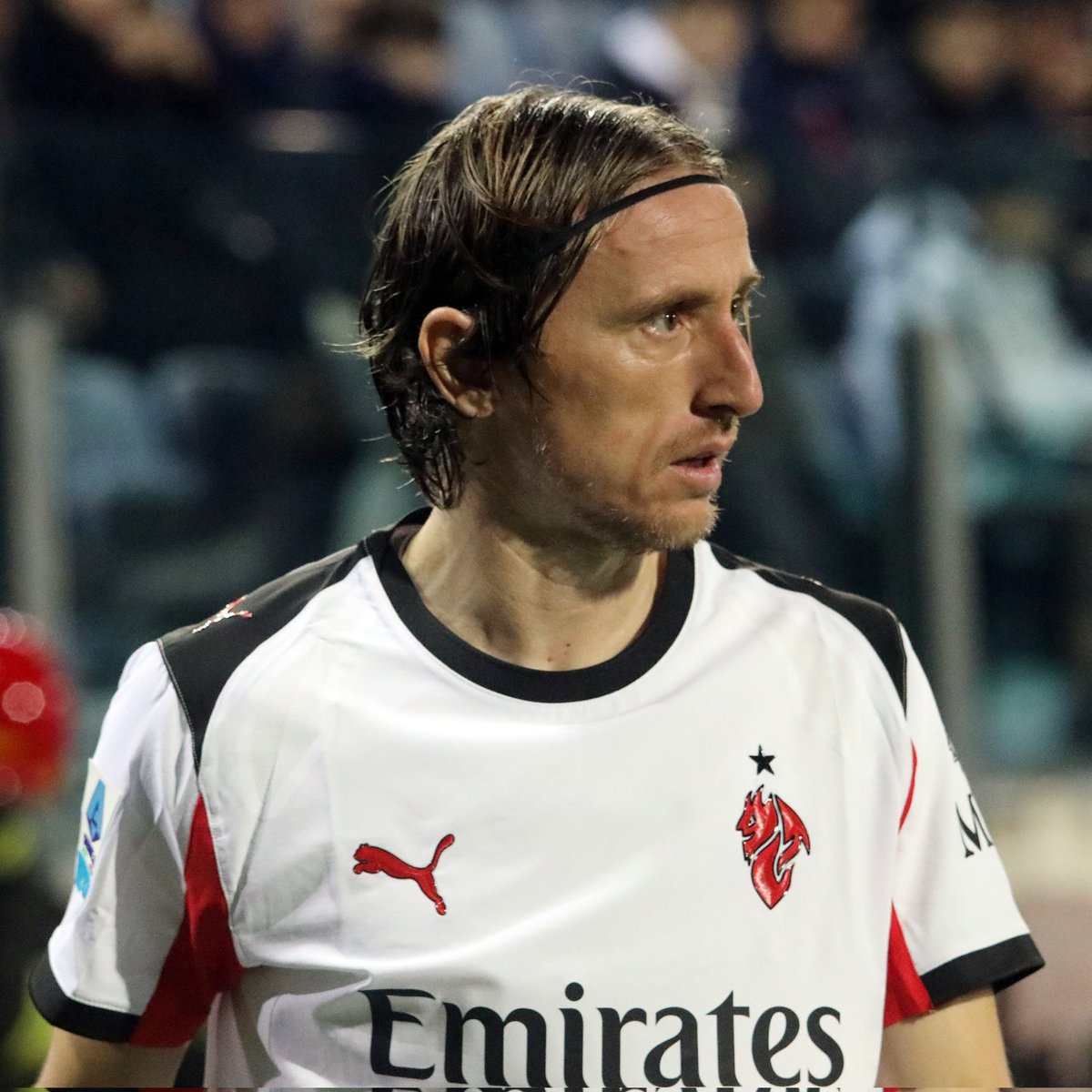 UlgadBogor's tweet image. Rotasi akan dilakukan Max Allegri antara Luka Modric dan Ardon Jashari untuk 2 laga yang akan digelar dalam waktu kurang dari 3 hari yaitu laga melawan #Genoa(9/1) dan #Fiorentina (11/1). (#MN)