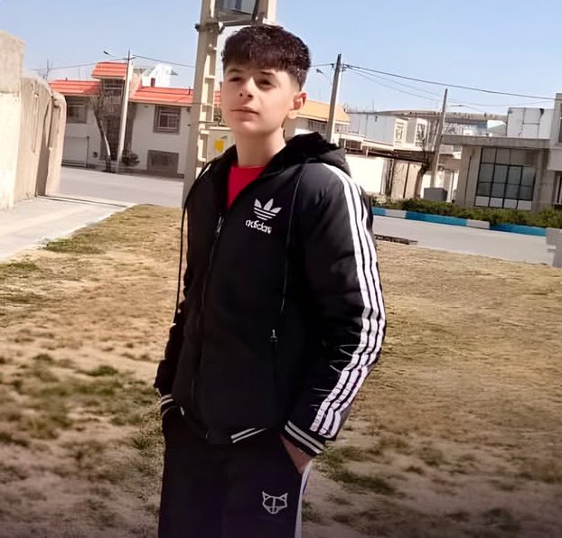 aamirhoossein's tweet image. 🚨نشر حداکثری: بازداشت کودکی دیگر!

#ابوالفضل_آقایی کودک ۱۵ ساله‌ای که ۱۲ دی در ازنا توسط ماموران حکومتی بازداشت و به زندان خرم‌آباد منتقل شده است.

#اعتراضات_سراسری