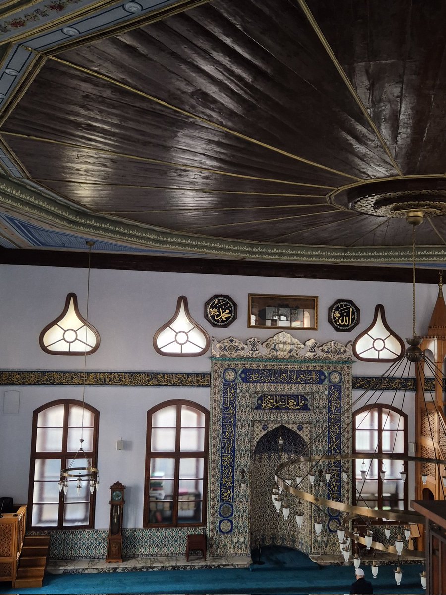 Neden sarımsak şeklinde cam tercih ettiniz ki