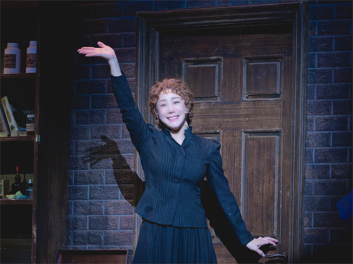 251214 마리 퀴리
마리 스클로도프스카 퀴리 #김소향