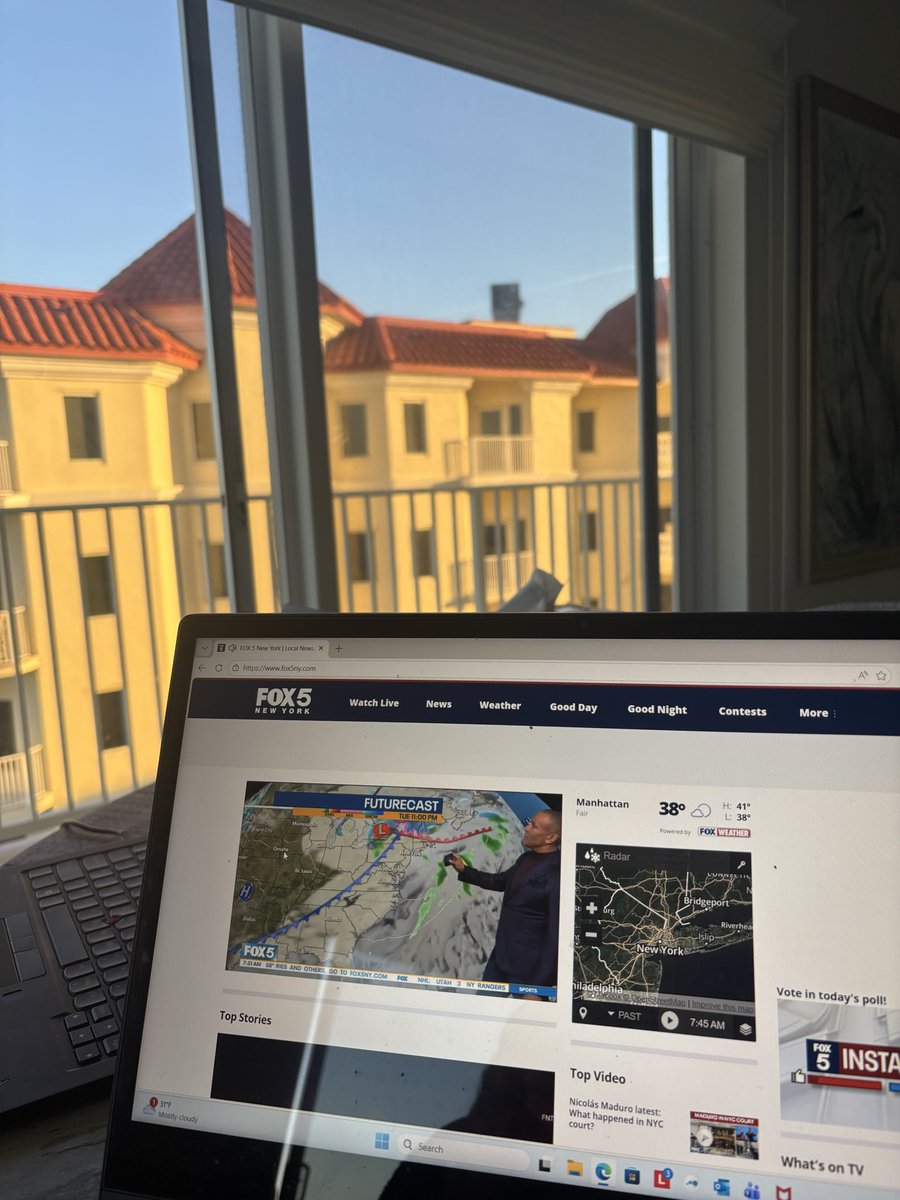 Reportitcom's tweet image. Keeping up with hometown weather &amp;amp; news while traveling .@rosannascotto @mikewoodsfox5 @danbowensfox5