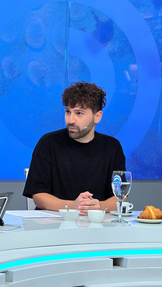 desayunos12's tweet image. ➡️ Recibimos a Imanol de los Reyes y Sebastián Angiolini, integrantes del grupo "Montevideo más linda".

#DesayunosInformales 📺 @teledoce