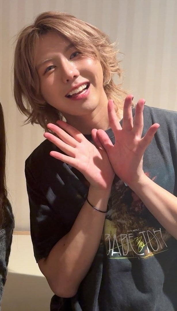 わ〜！ 素敵なお写真！ りょうちゃん可愛すぎるしお洋服お揃い