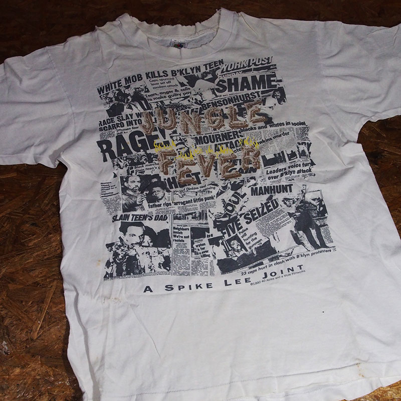 tinypoool's tweet photo. 今日のT
#junglefever
#aspikeleejoint
#spikelee
#40acresandmulefilmworks
#fromharlem
#tobensonhurstandback
#todaystshirt
#tshirt #tshirts
#vintagetshirt https://t.co/wb7OBdg6Nl