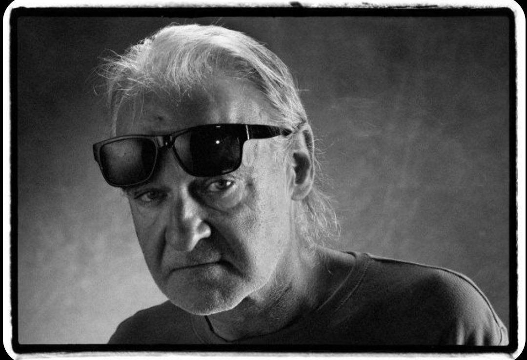 Documentary Review tweet media