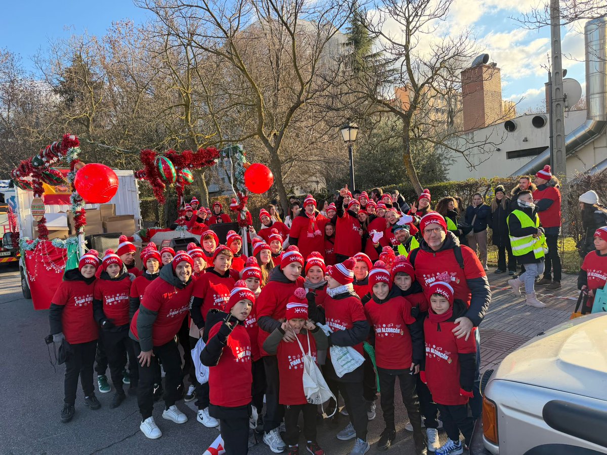 PINAR ALCORCÓN tweet media