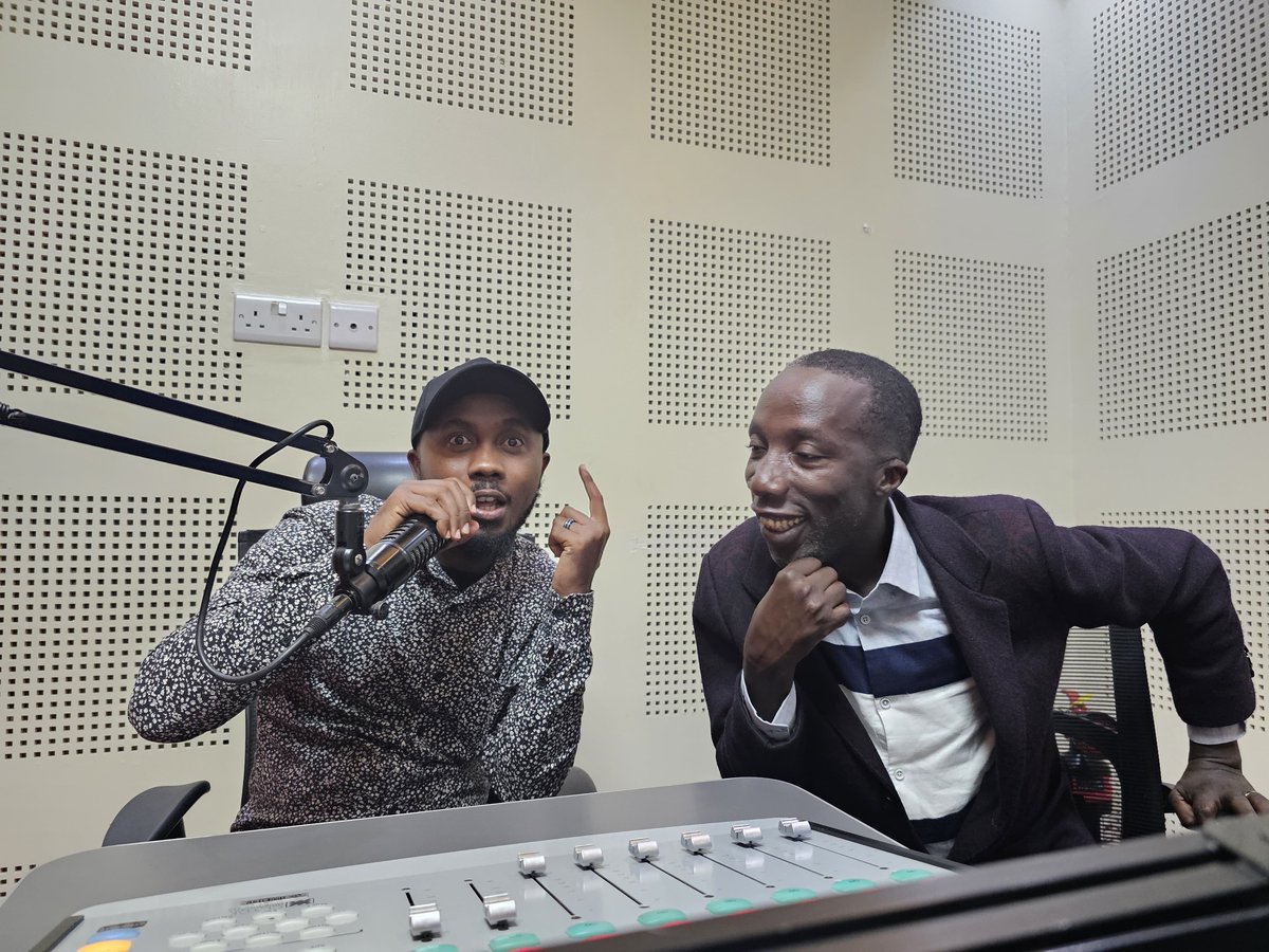 HopeFMLive's tweet image. Who knows you better? (Your spouse, parents, children or friends) 

#RouteYetu is on with Kibali &amp;amp; King 
#kibalinking
#coolestandsafest
#ListenAndLive