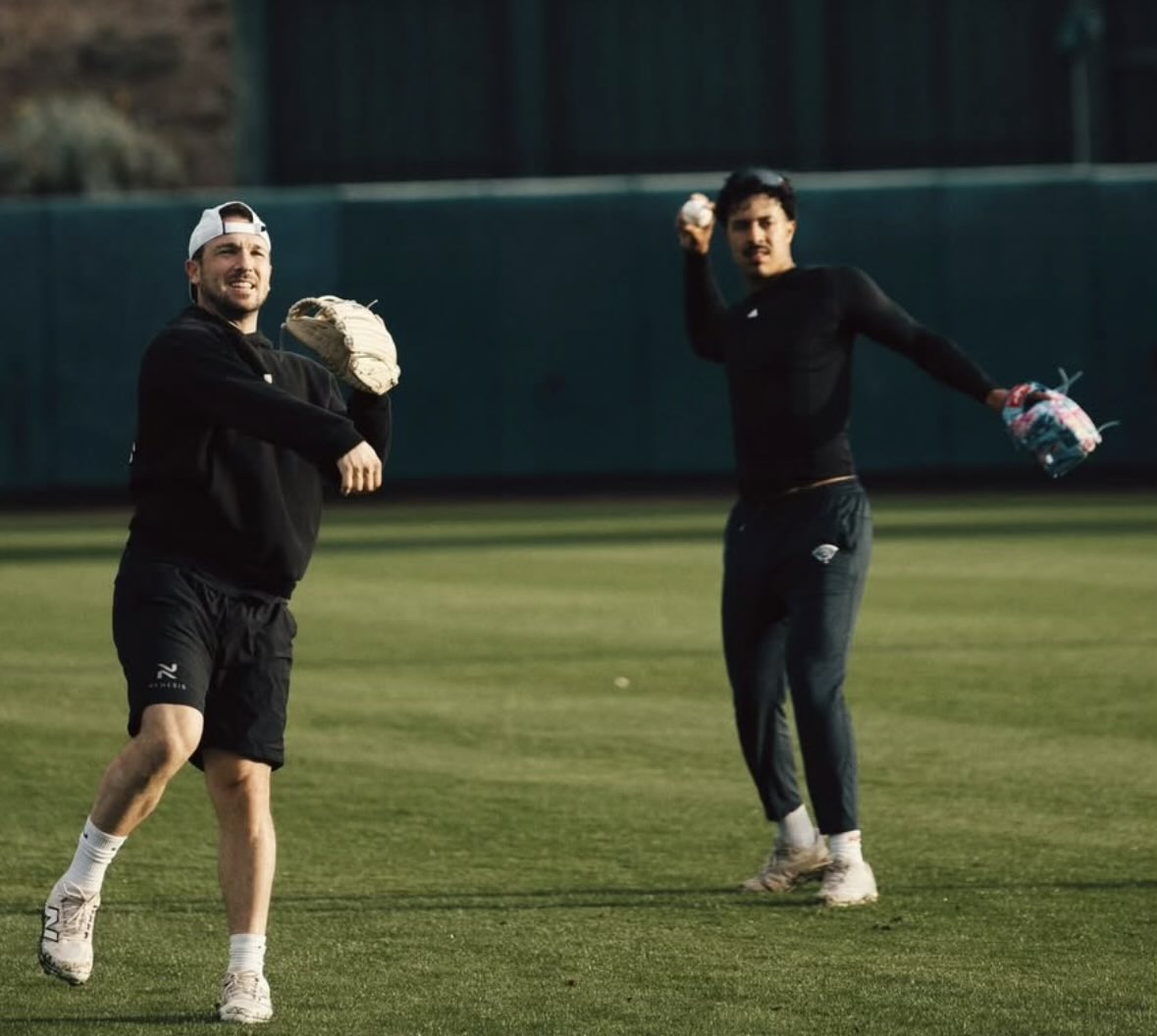 Metsmerized's tweet image. Mark Vientos is working out with Alex Bregman in Arizona.

(IG/nemesisbsbl)