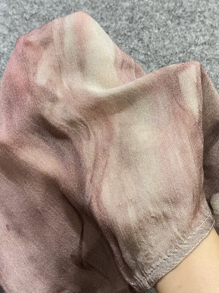 moonlightmoney_'s tweet image. literally udh kecintaaan sama 'pashmina viscose motif'😭😭