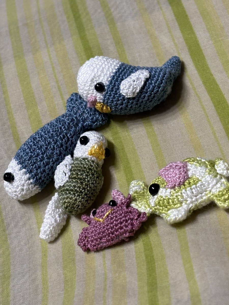 年始は実家で甥っ子に囲まれながら、レース糸でこんなん作ってましたよ
今日は帰りにドンキでドライヤー福袋を買ってご満悦。良い年明けになりました(^^)