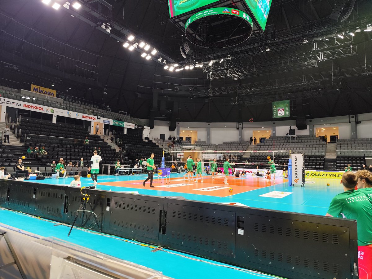 Ekipy <a href="/indykpolazs/">Indykpol AZS Olsztyn</a> oraz <a href="/BarkomKazhanyPL/">Barkom-Kazhany Lwów PL</a> już na rozgrzewce. O godz. 15 wpadajcie do <a href="/RadioUWMFM/">Radio UWM FM</a> na pierwszy mecz ramach 16 kolejki #PlusLiga 🏐🏐

#podsiatka