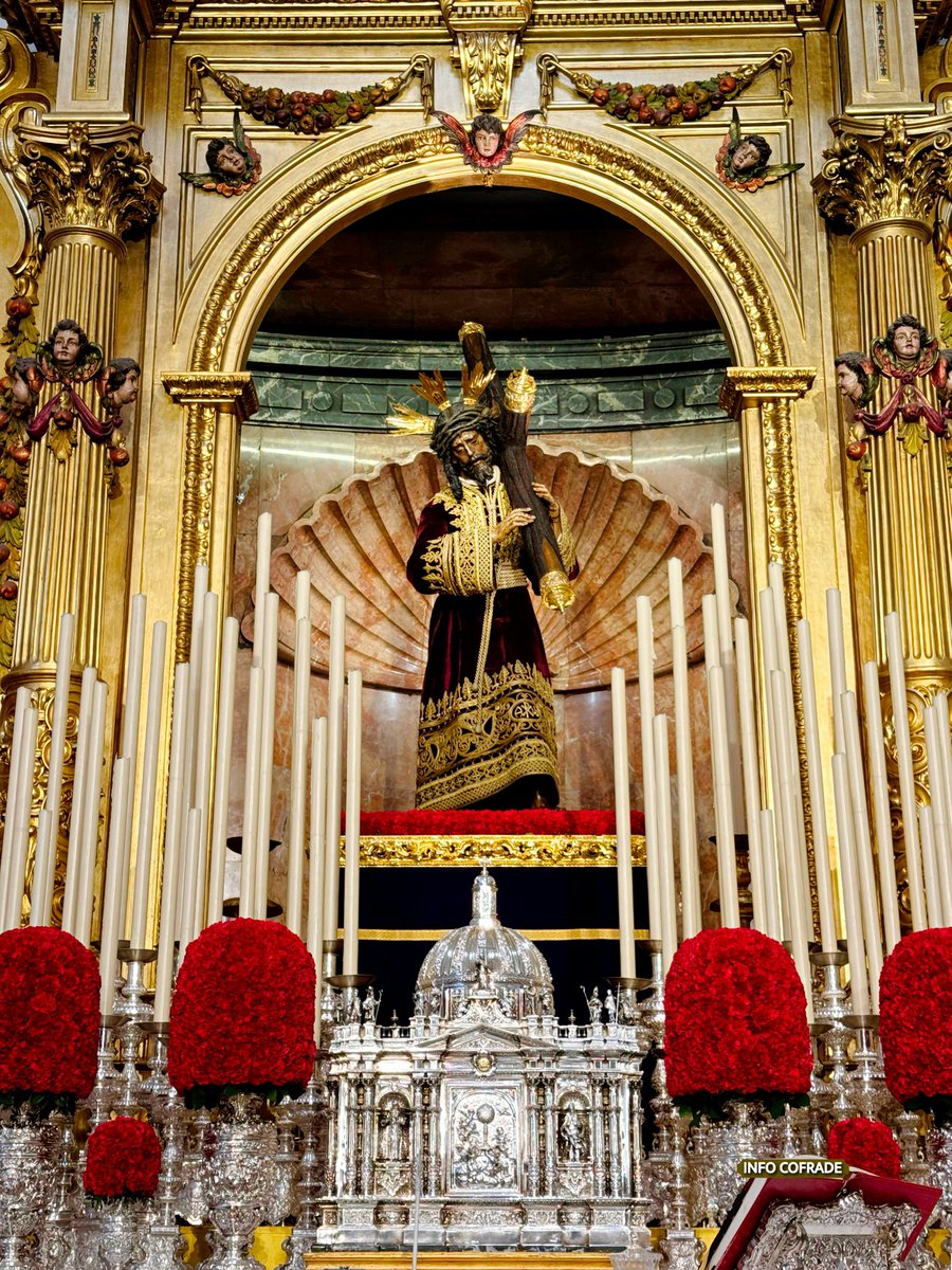 info_cofrade's tweet photo. ✝️ Solemnidad de la Epifanía del Señor. Fiesta principal de instituto en la Hermandad del Gran Poder. #ElGranPoder #InManuEjusPotestasEtImperium #MayorDoloryTraspaso https://t.co/urUsPMxTb7