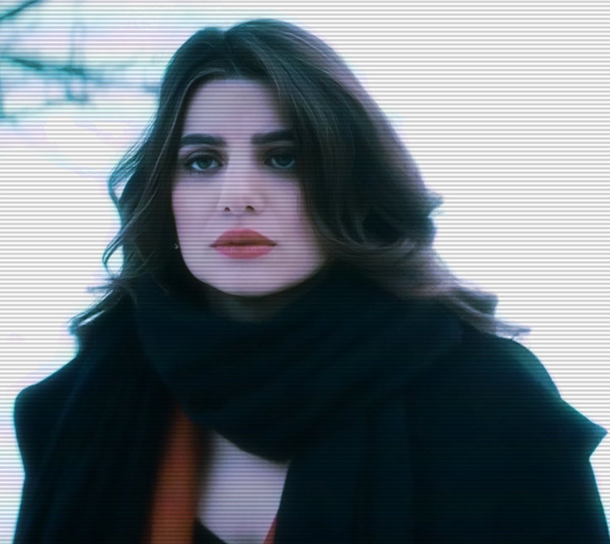 Se acusa a Ophelia Sarkissian de:

—Crímenes contra la humanidad y la estabilidad internacional.
—Terrorismo transnacional. 
—Experimentación ilegal sobre civiles.
—Conspiración contra la paz. 

Sentencia: cadena perpetua de trabajos forzados en instalaciones latverianas.