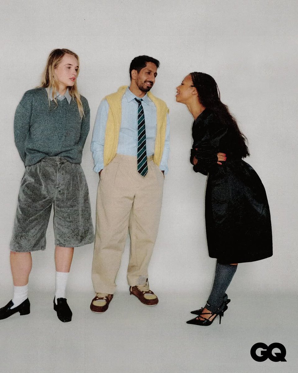 THIS IS THE PHOTOSHOOT