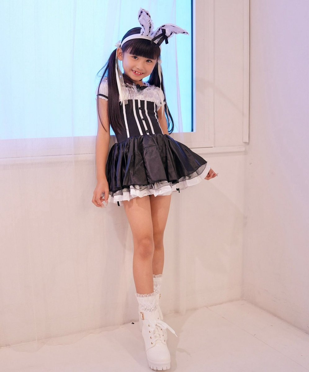 honochaaan5454's tweet photo. 2月のスタートダッシュご予約
嬉しいです😍🍊

2/14 お衣装一覧です♡
今ならほのちゃん満喫プラン（連枠）
可能です🩷
newぴんくほのにゃん披露したいな♡

どれに変身ご希望ですか？🐱🐰？

ご予約はこちら🪄♡
お待ちしてます♡

https://t.co/LPa4LFTW0r https://t.co/zfKrwdJwpS