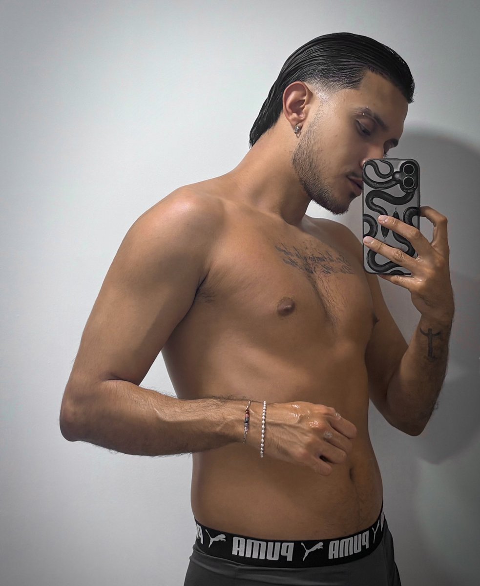 𝕾𝖊𝖇𝖆𝖘𝖙𝖎𝖆𝖓 tweet media