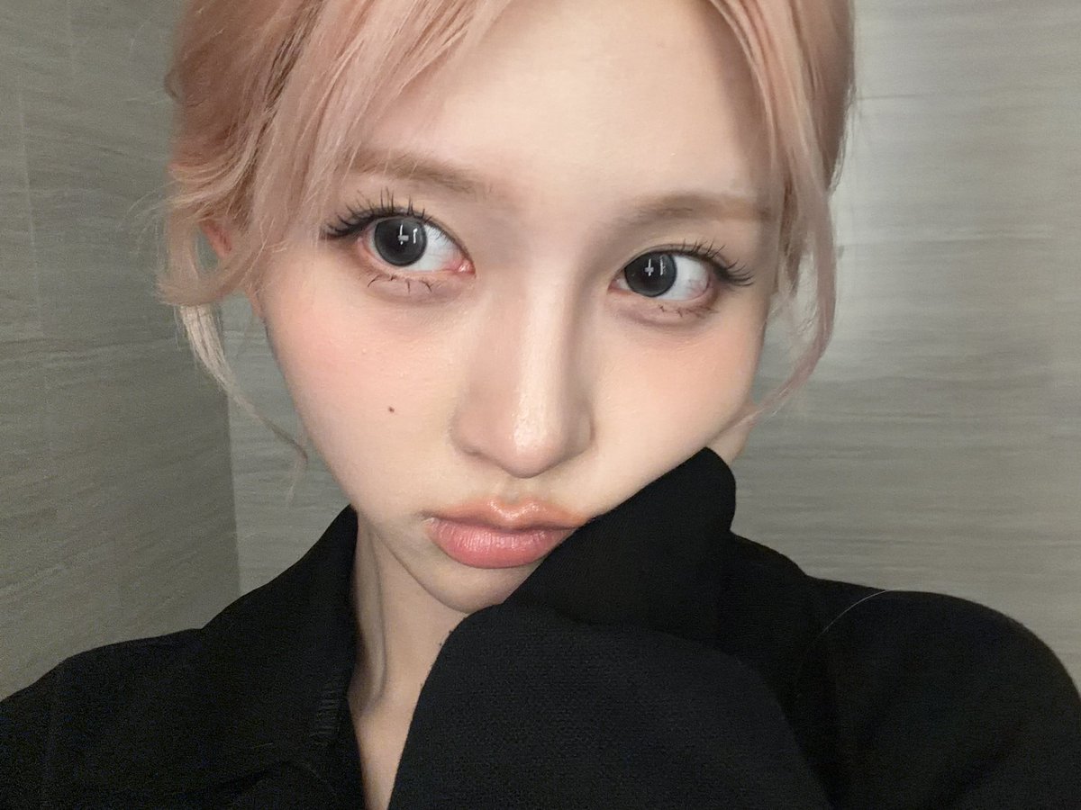 gaeul. tweet media