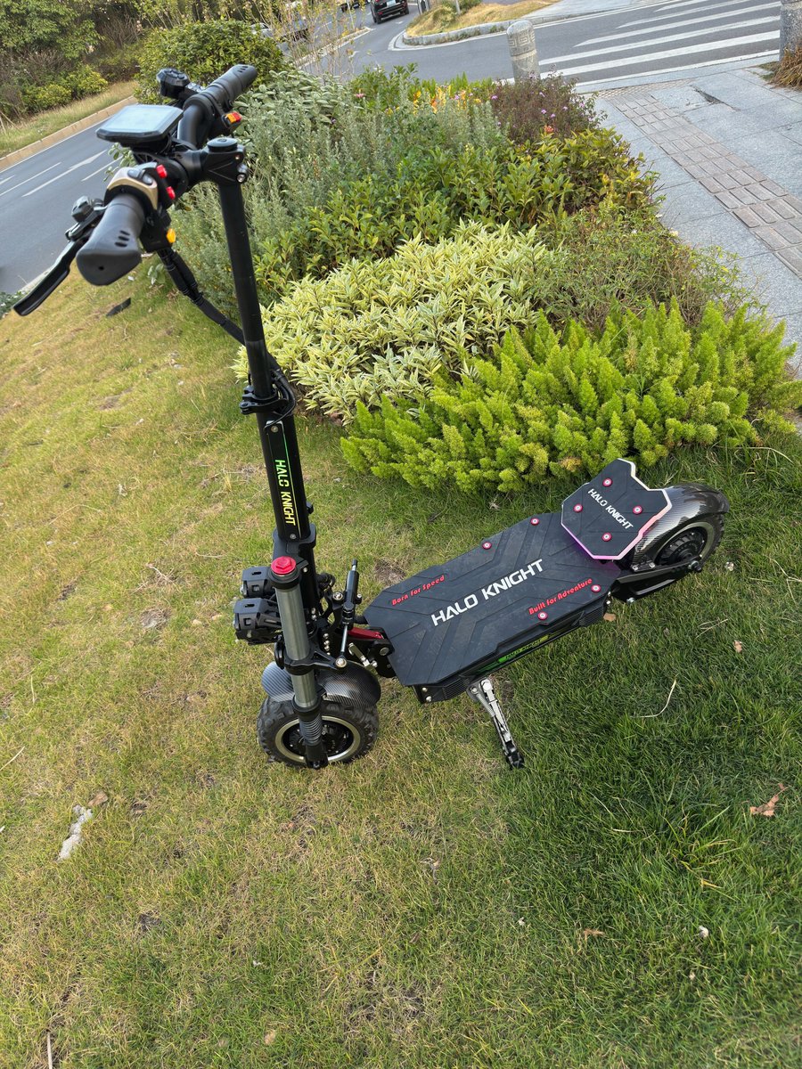 HALOKNIGHT_E's tweet image. No studio.
No ads.

Just a HALO KNIGHT, ready to ride.

#RealRide #HALOKNIGHT