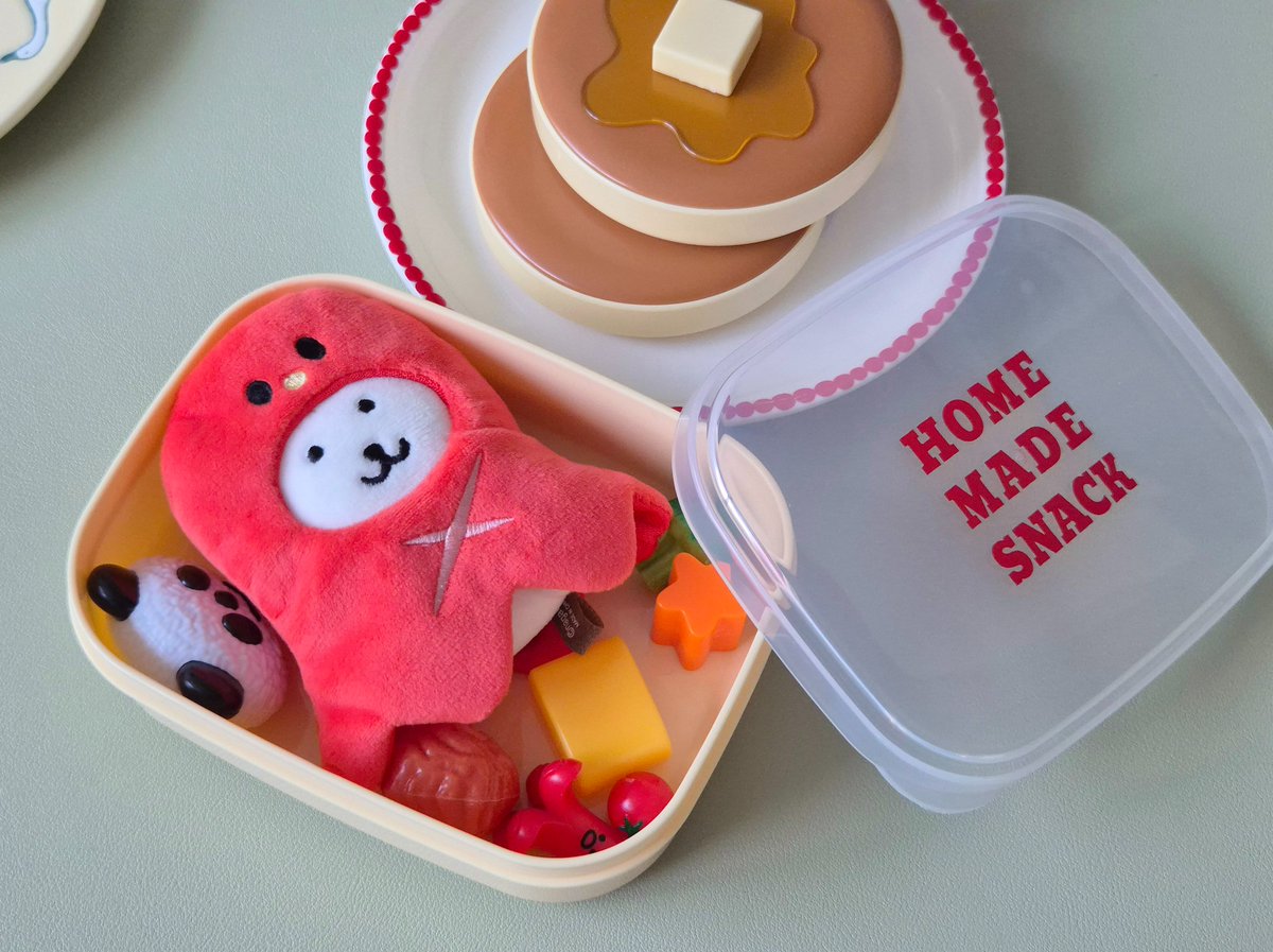 softyor_tor's tweet image. RT+팔로워 이벤트 🐙 

OPEN 1/7 20:00 ~ (재고판매) 
발송일자 : 1/9 
문어소시지 후르츠봉봉(토마토/체리) 에스프레소컵 
왹포카홀더 가방(칫솔/네잎클로버)
witchform.com/deposit_form/9…