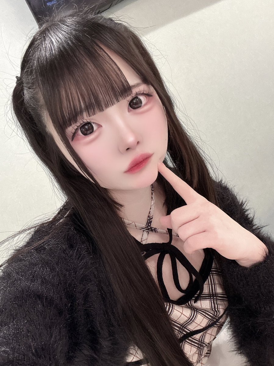 きょもありがとうにゃんこჱ̒^_ .̫ _^ 二日連続会いに来てくれたり