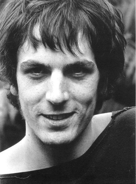 Today we mark the much-missed Syd Barrett's birthday in 1946 - he would have been 80 today. Here's a picture of him from 1972 by Mick Rock: