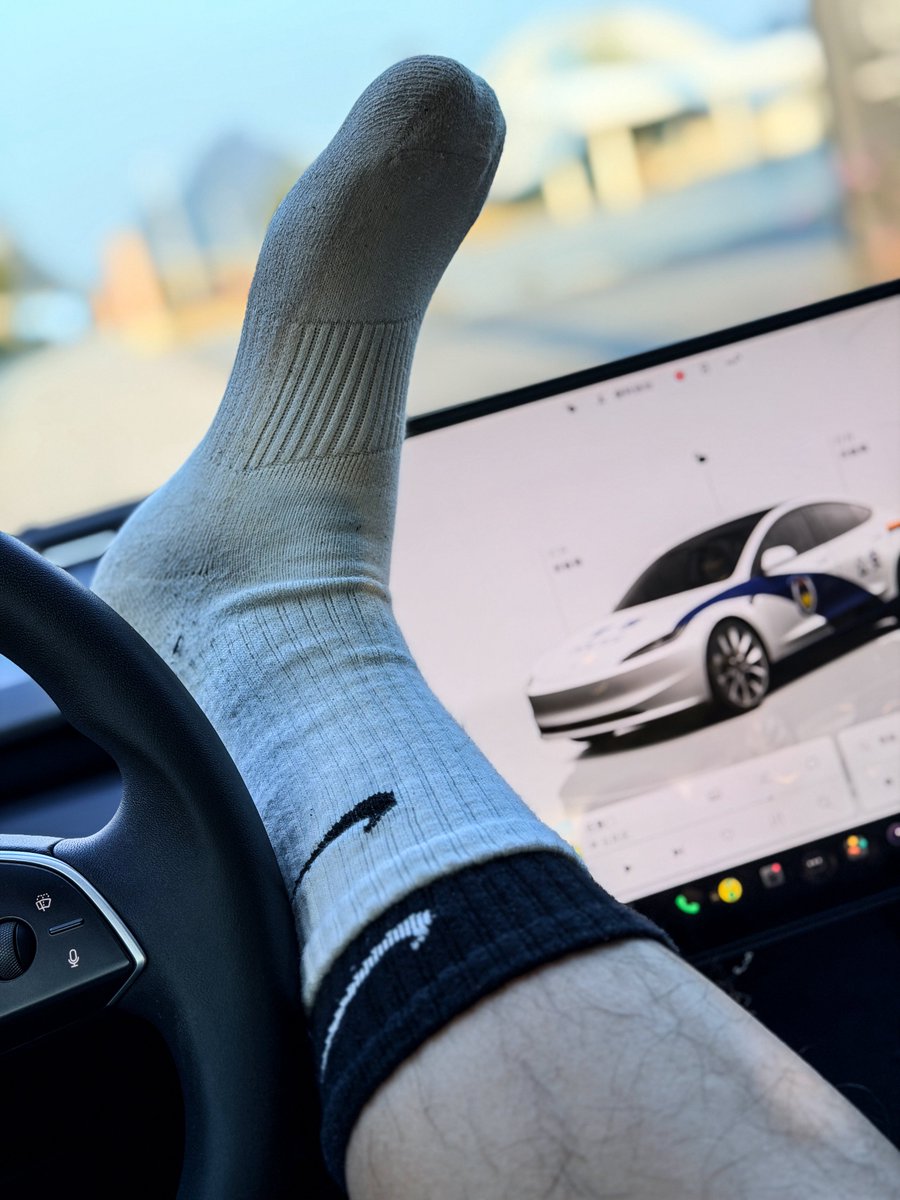 Like him tweet media