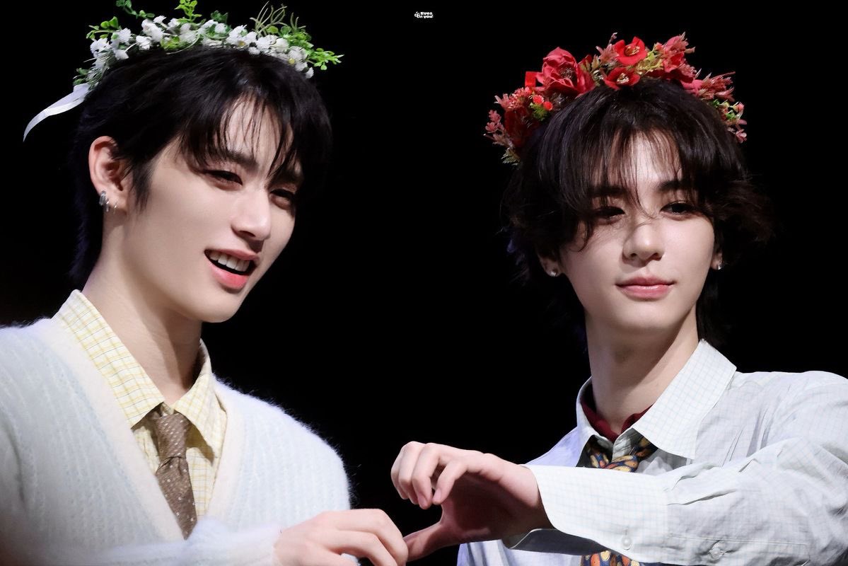 이 존잘 두명이 어떻게 같은 그룹에