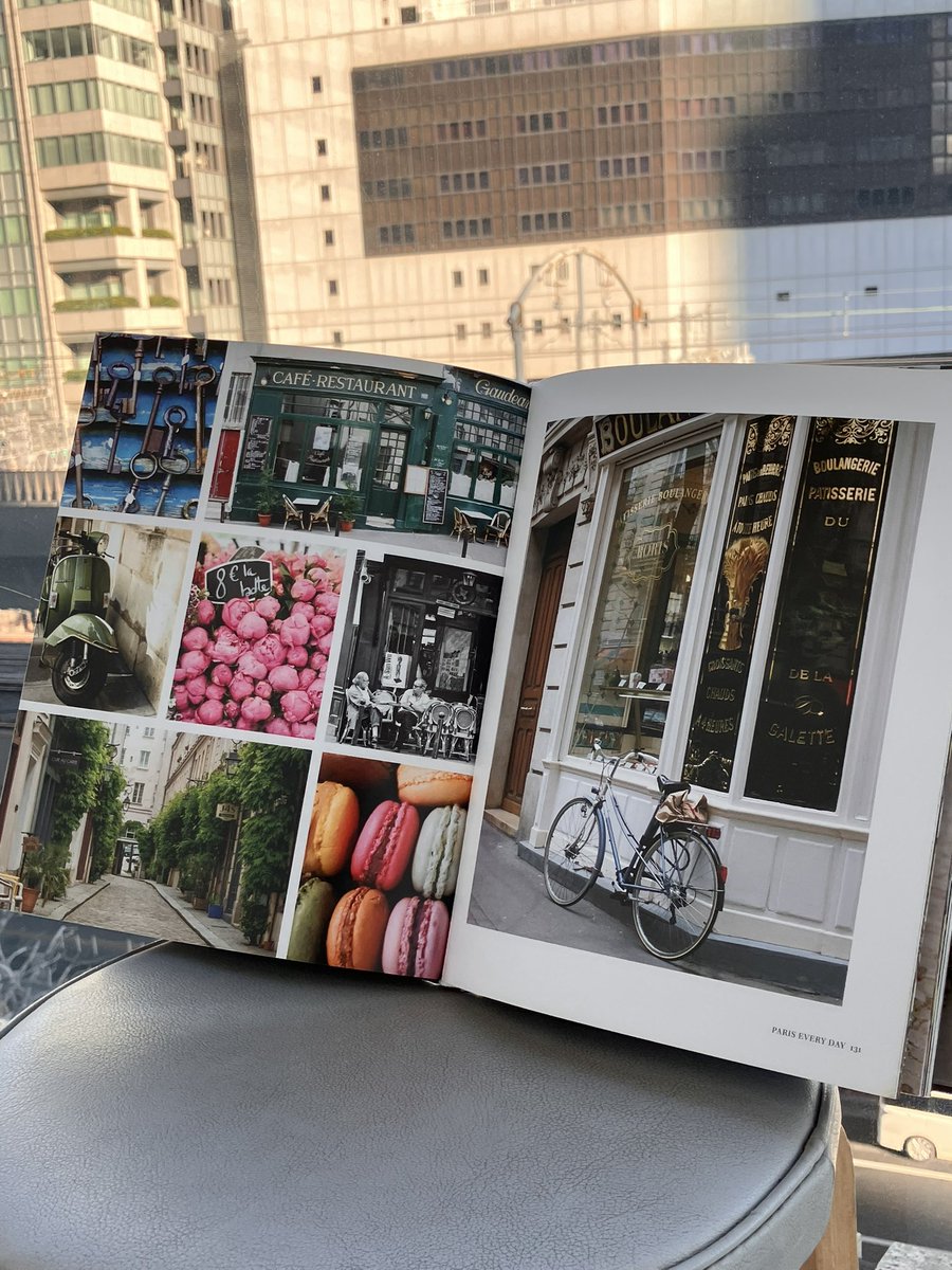 4階洋書】 パリの魅力を発信するWebサイト“Paris Every Day”を運営する