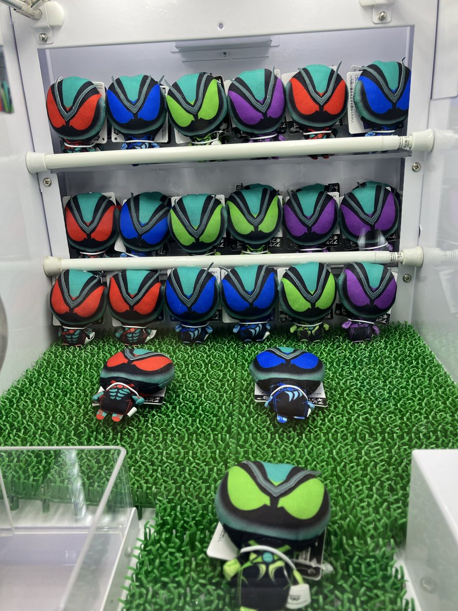 ミニキャッチャーコーナーに新景品登場してます！！ ＊サラブレッド