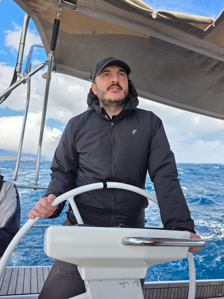 YashinTrader's tweet photo. Enjoying my Tenerife trip. Earned over 0.002BTC in Smart giveback rewards for it with @travalacom @AVAFoundation https://t.co/7B5VVTrL8V