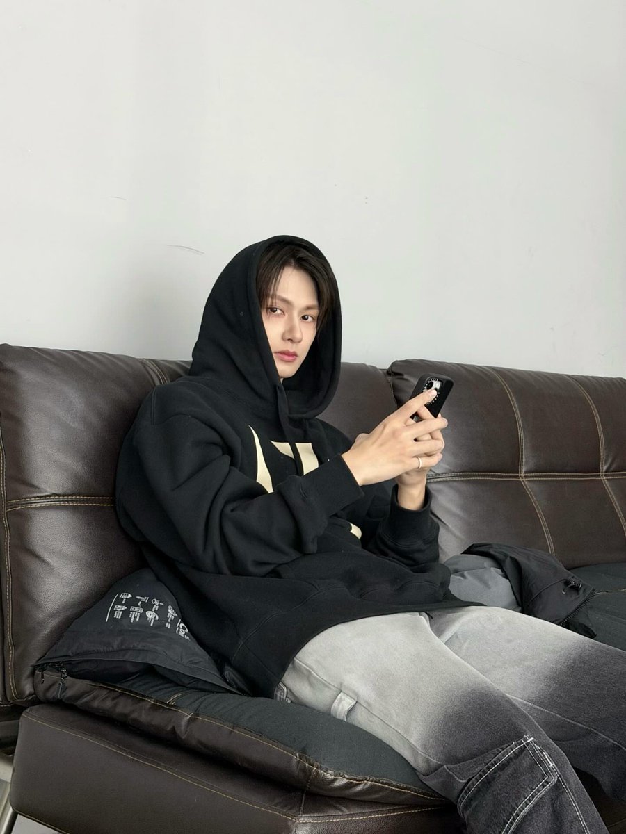 🌹캐럿밍은 당근을 Thunder🌹 tweet media