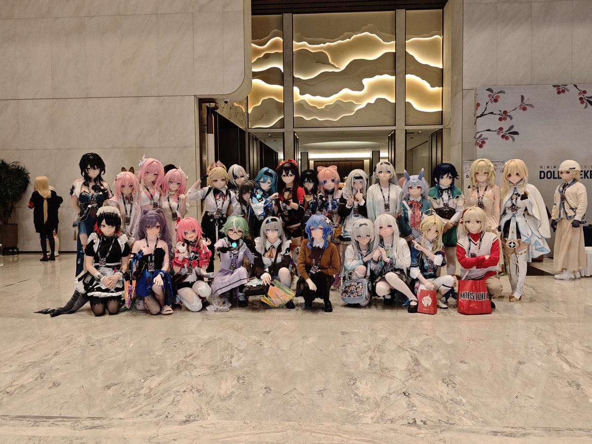chengziww's tweet photo. 侦察骑士安柏，前来报道！

第一次参加Doll Weekend，变了好久的娃，也见到了好多的娃，是非常美妙的weekend！

#kigurumi #着ぐるみ #dollweekend https://t.co/b6kih1PgTb