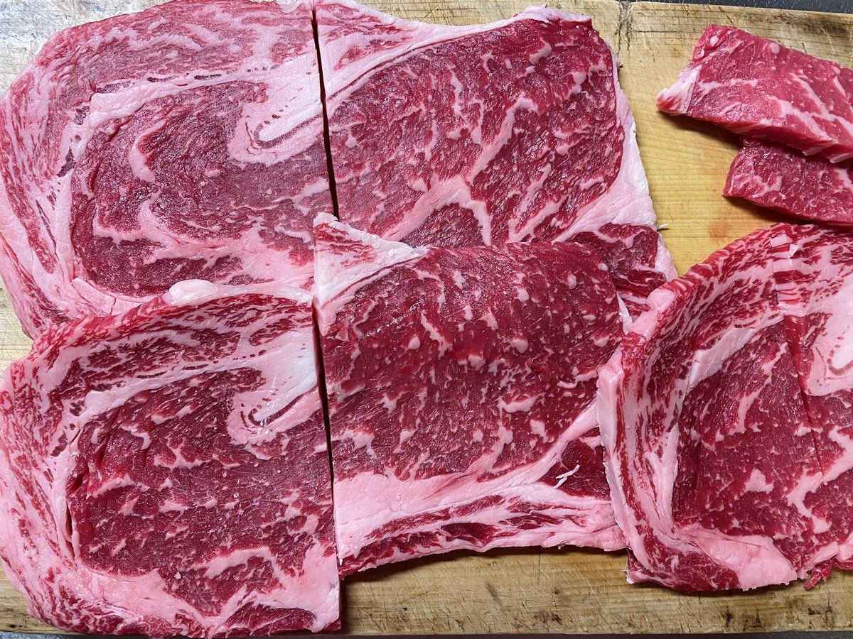 和牛ステーキをフライパンで焼きまーす♪ #おうちごはん𓎩𓌉𓇋