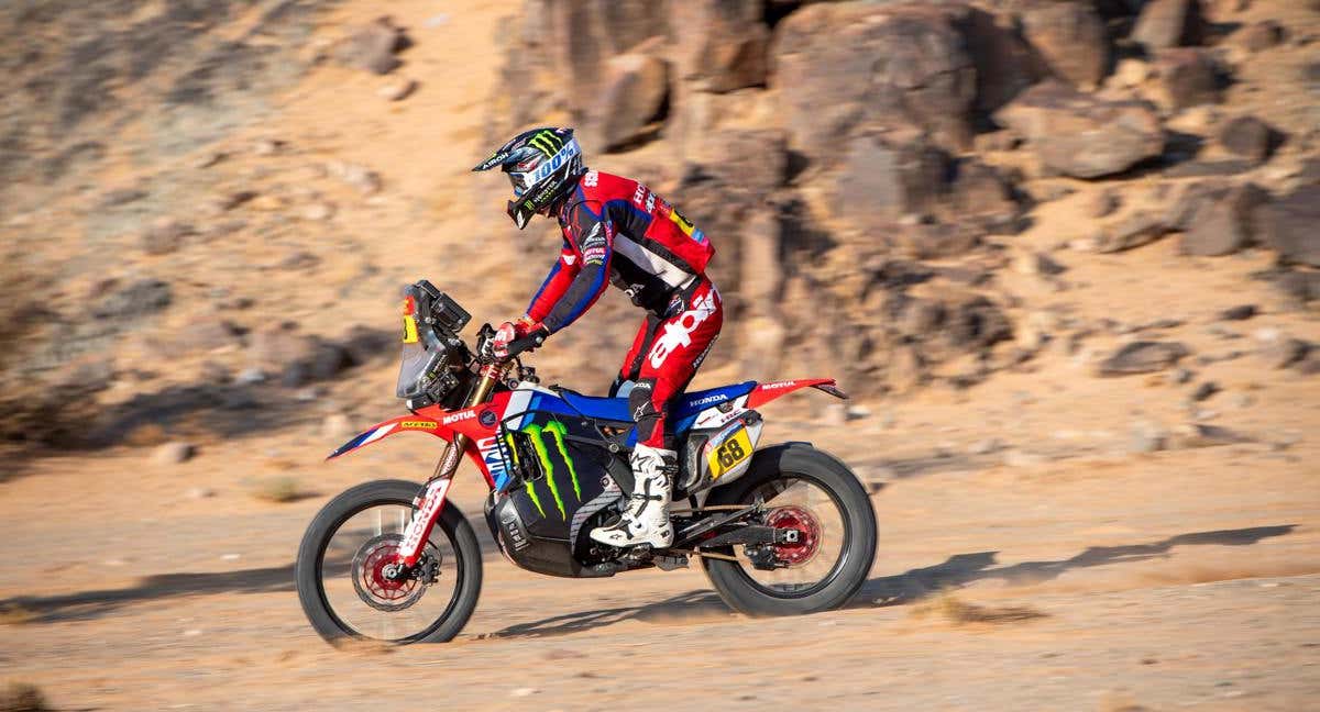 VICTORIA DE TOSHA SCHARENIA QUE APRIETA A SANDERS POR EL LIDERATO!!!!

#Dakar2026 #DakarInSaudi