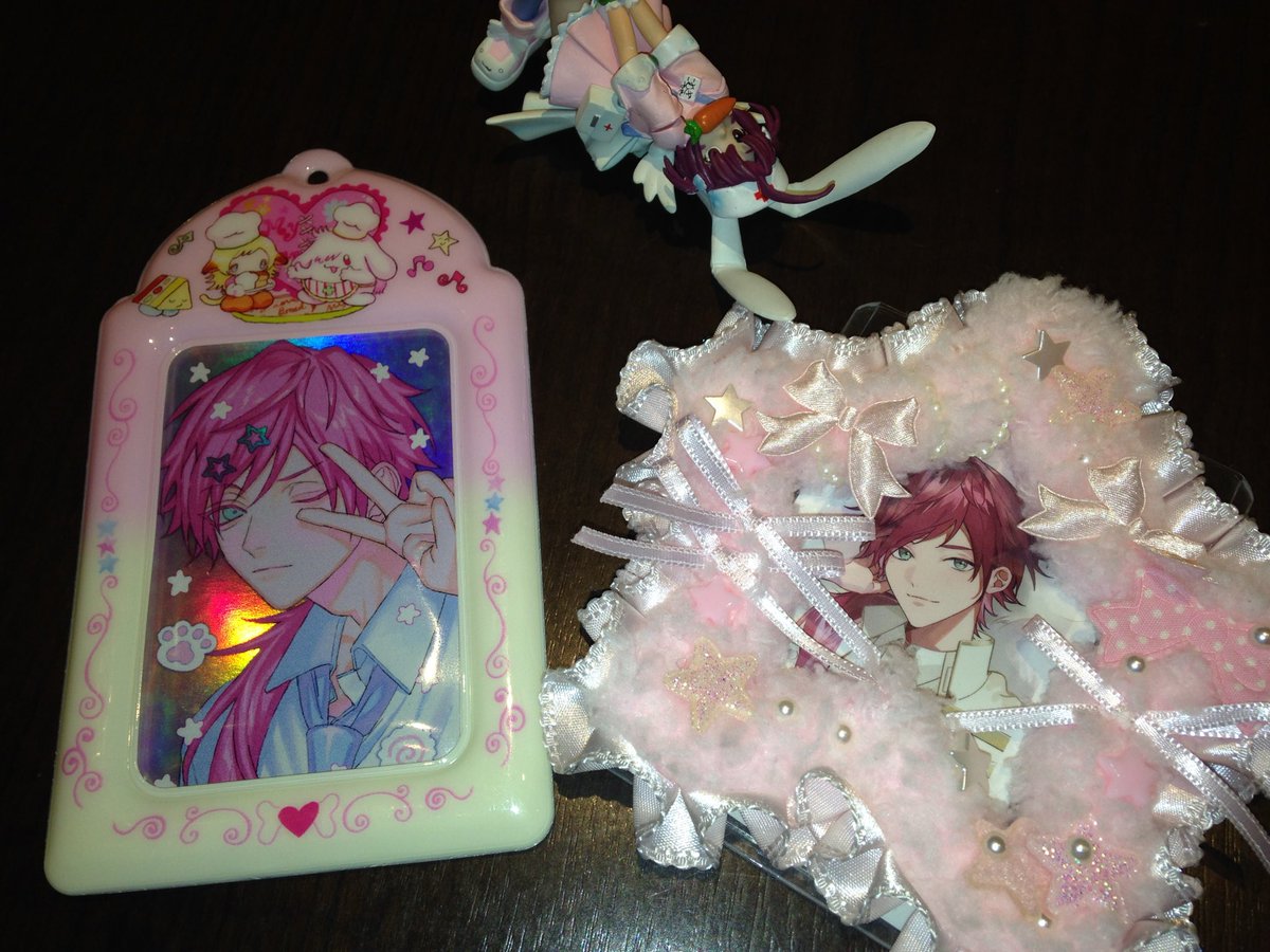 줔 (@juuchoozip) on Twitter photo 