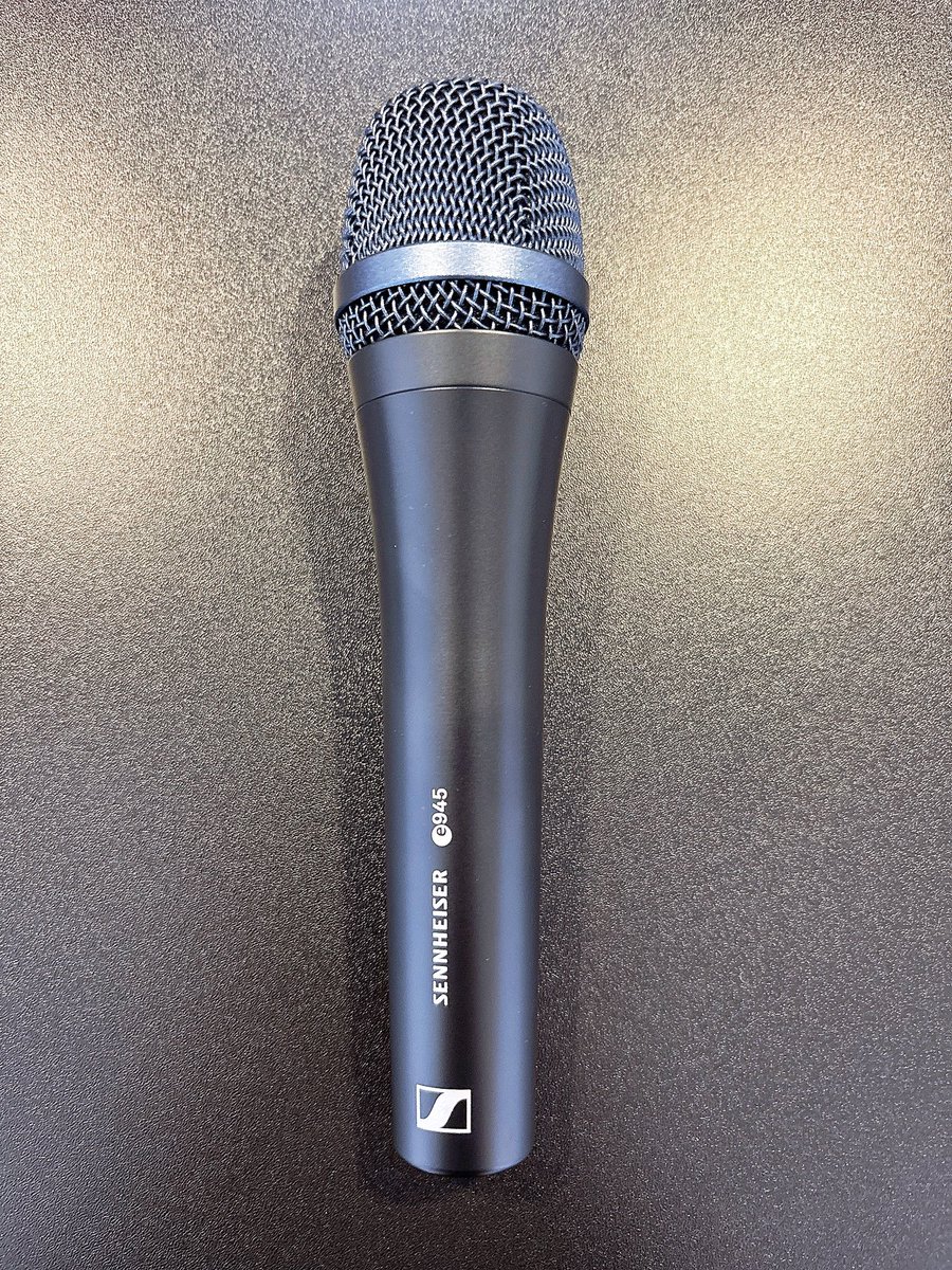 SENNHEISER e945 この前のライブで会場に置いてあって、初めて使ったら
