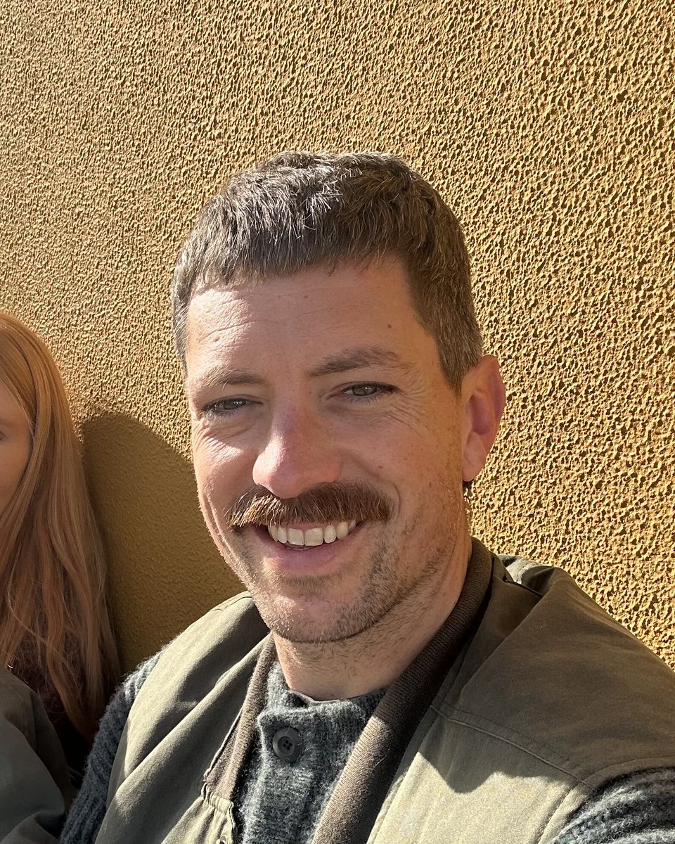 As we step into 2026, the world around us is changing at an unprecedented pace. Technological advancements, global tensions, and societal shifts can be overwhelming, making it easy to lose sight of what's truly important.

I notice that it's easy to get caught up in the noise and