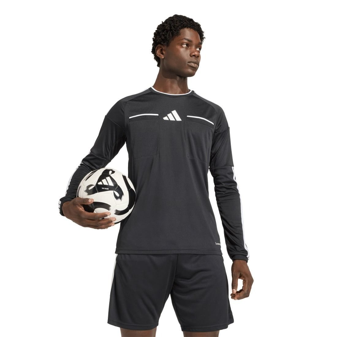 レフェリー必見👀 アディダス 2026 レフェリージャージの長袖verが発売