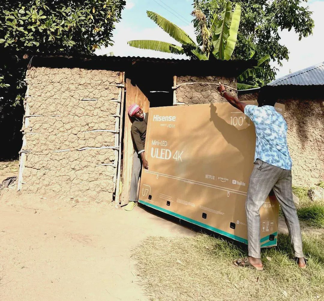 — J'ai vu beaucoup de films avec Rocco Siffredi, et normalement, ça passe crème !