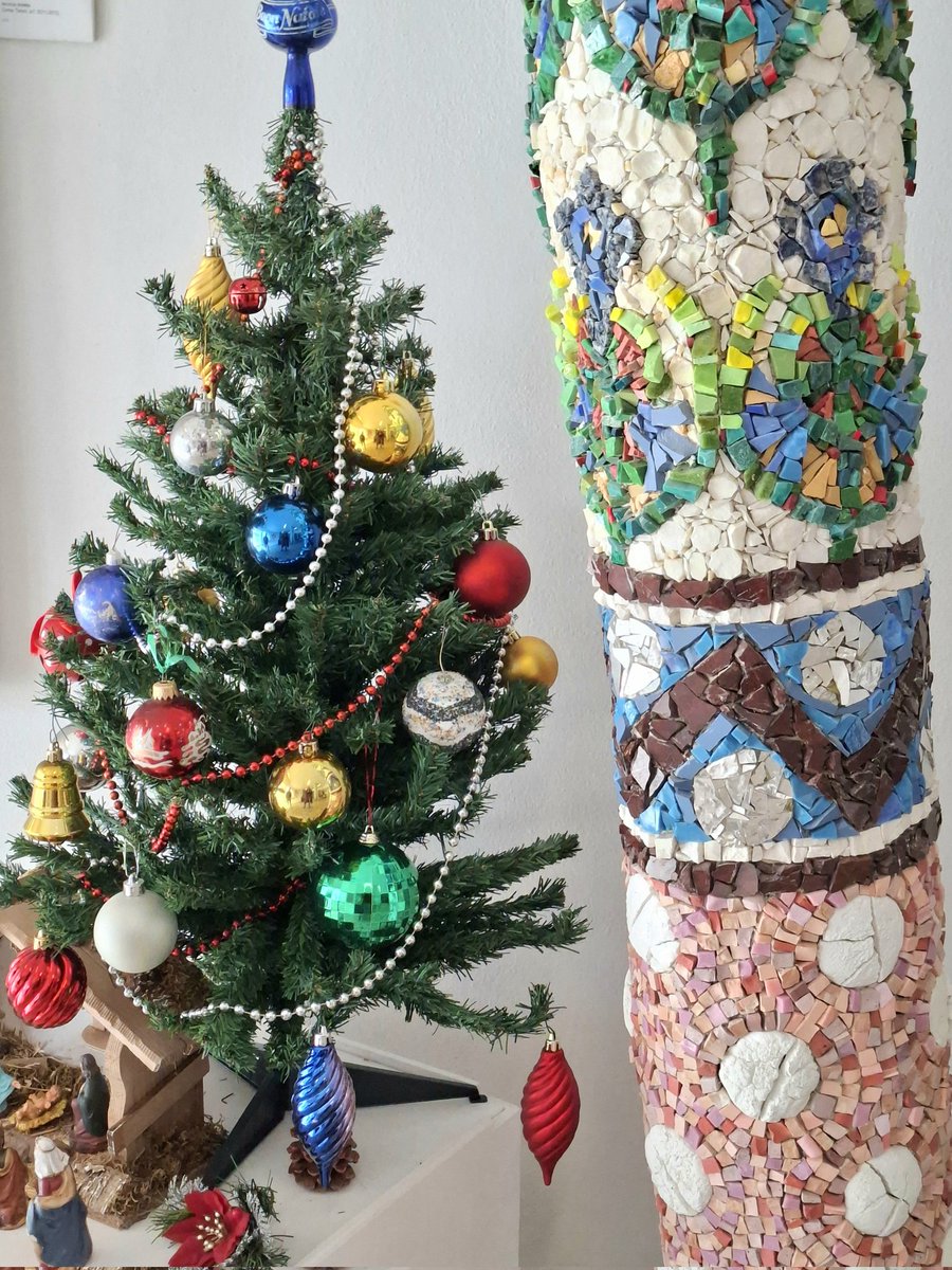 Ruth van S. tweet media