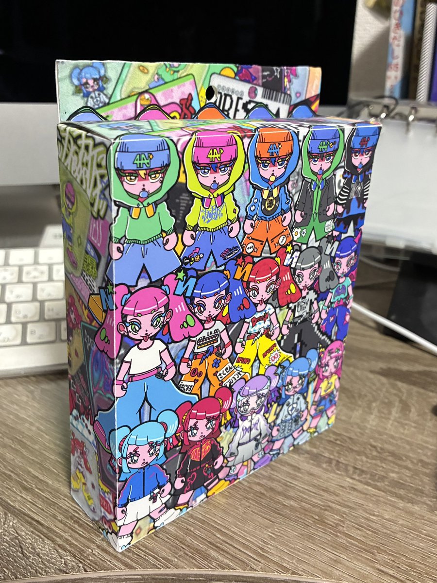 1999Graphics's tweet image. SPセット用の箱を制作しました！
ZINEフェスにて販売予定です👀