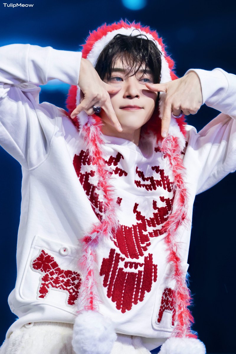 251225

#시온 #SION #シオン 
#엔시티위시 #NCT #NCTWISH