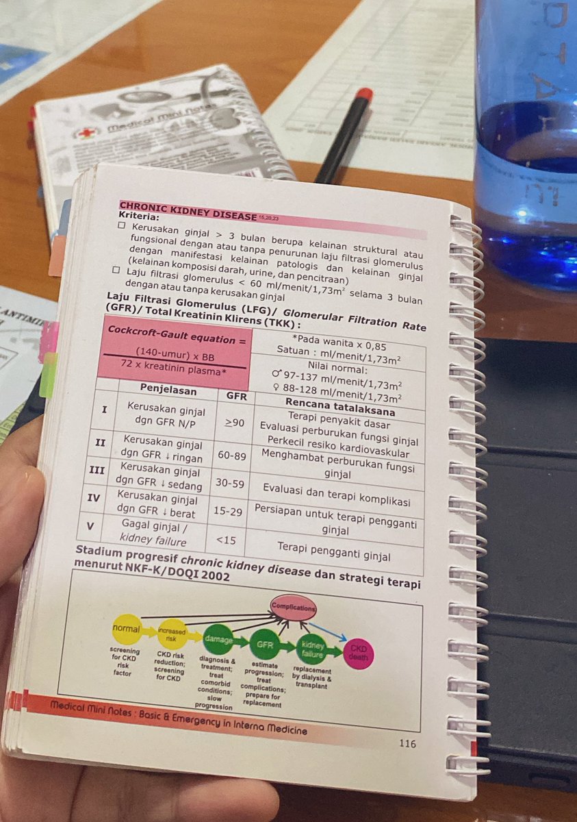 httpenza's tweet image. Reading (text) book