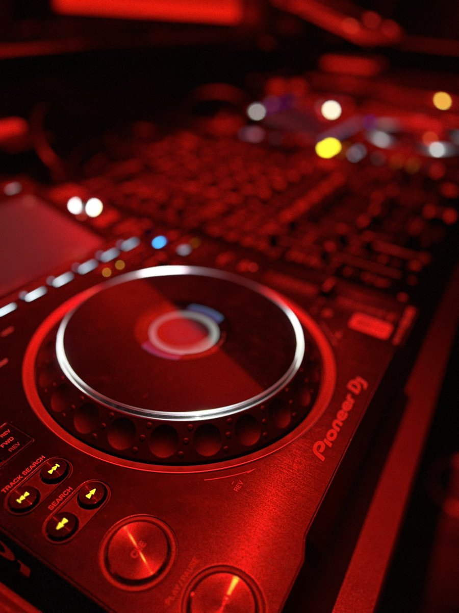 Open 17:00〜26:00
お待ちしております☺️