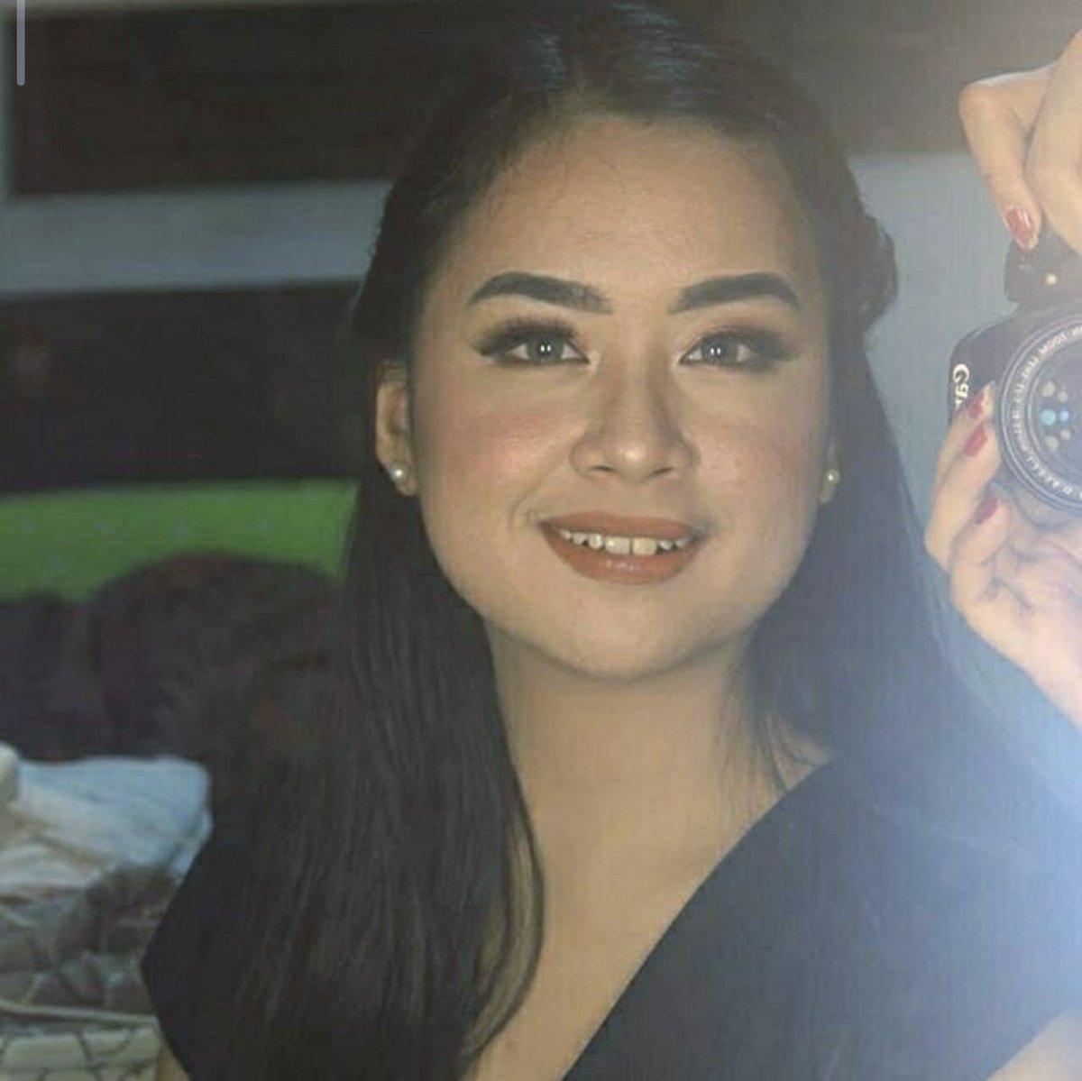 khaleesislegacy's tweet photo. @everydayoungK Hai kakkk makeup sama aku yuk start 300k aja kalau hairdo juga jd 450k yaaa. Boleh dm aku yah kalo minat🫶 https://t.co/nyRN4vU8g2