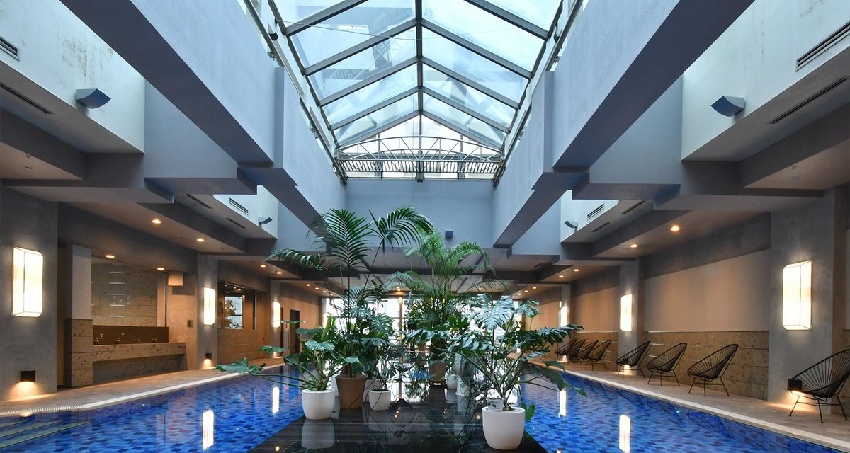 ore_ikitai's tweet image. 大手町にヤバいサウナ遂にOPENきた…なんと26階の高層にあって超巨大水風呂×夜景がガチ非日常…東京駅徒歩5分のパラダイス爆誕！！