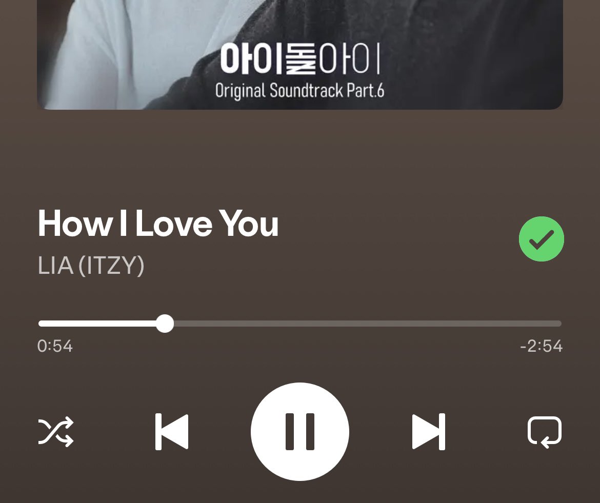 moochiecookie's tweet image. aku cinta banget suara kak jisu…☹️💗