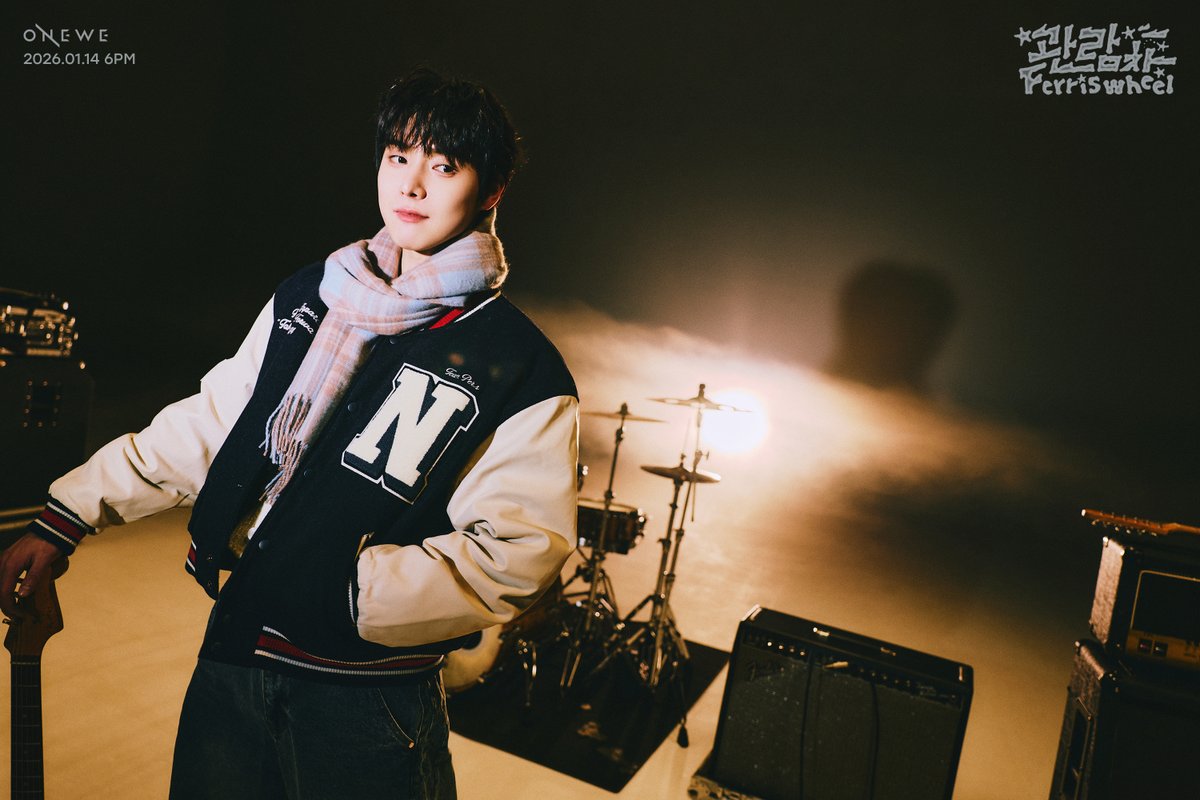 [#원위]

ONEWE '관람차 (Ferris wheel)'

🌟 SOLO CONCEPT PHOTO #2 🌟

▫ YONG HOON ▫

2026.01.14 6PM (KST)
'관람차 (Ferris wheel)' RELEASE✔
2026.01.30
[STUDIO WE : Recording #4] RELEASE✔

#ONEWE #관람차 #Ferris_wheel
#용훈 #YONGHOON
#STUDIO_WE_Recording_4
#4th_Demo_Album