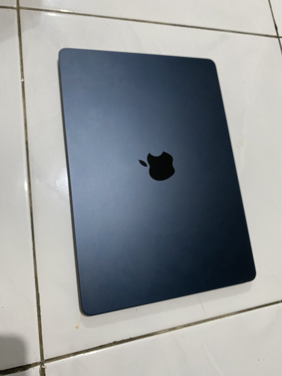 iChabeStore™  tweet media