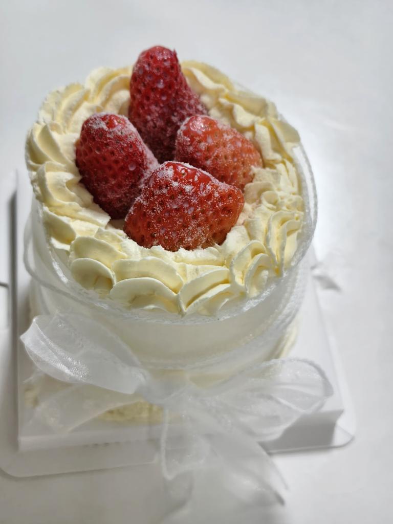 cdmgf's tweet image. 2026会脱单吧，想亲嘴